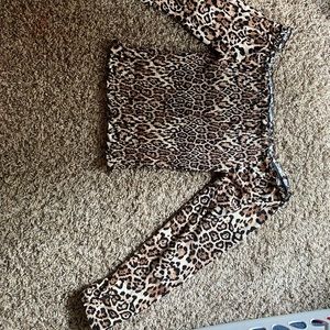 Cheeta print tube top with sleeves